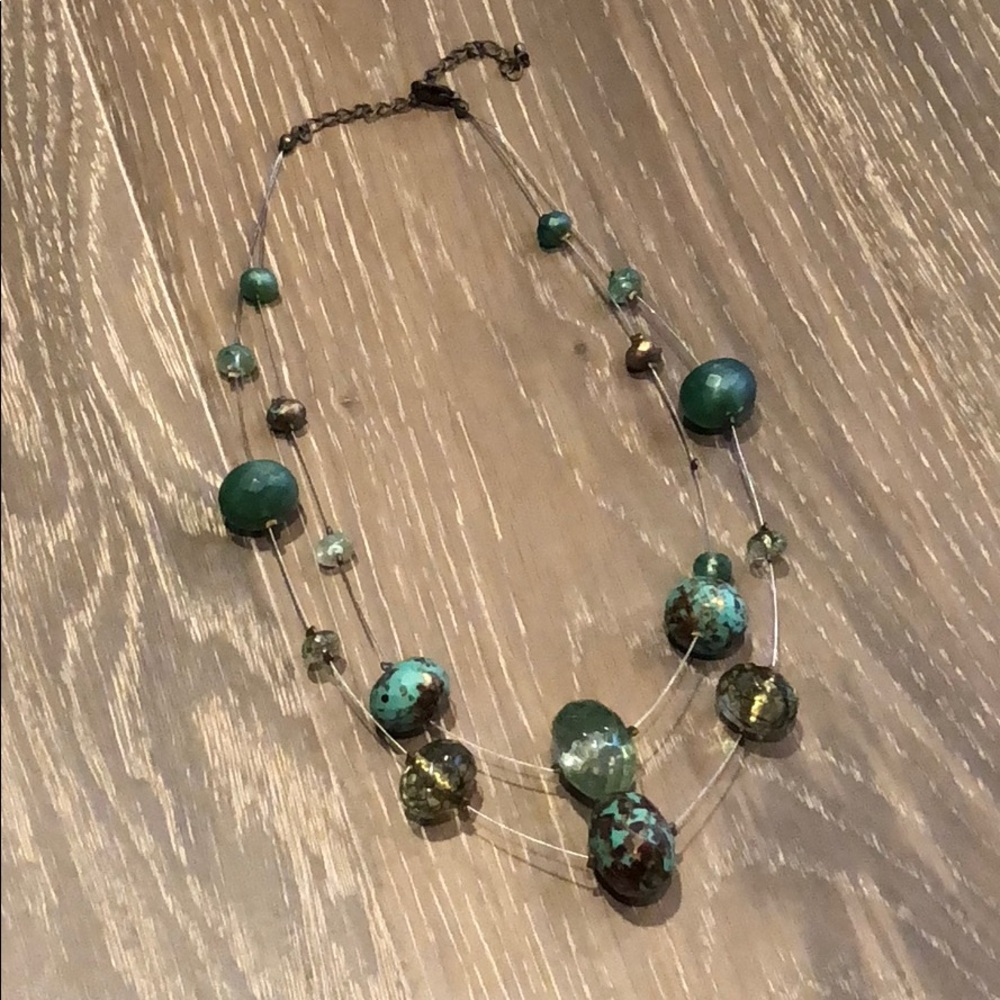 Turquoise-colored Beaded Necklace